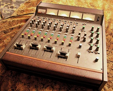 Tascam M30